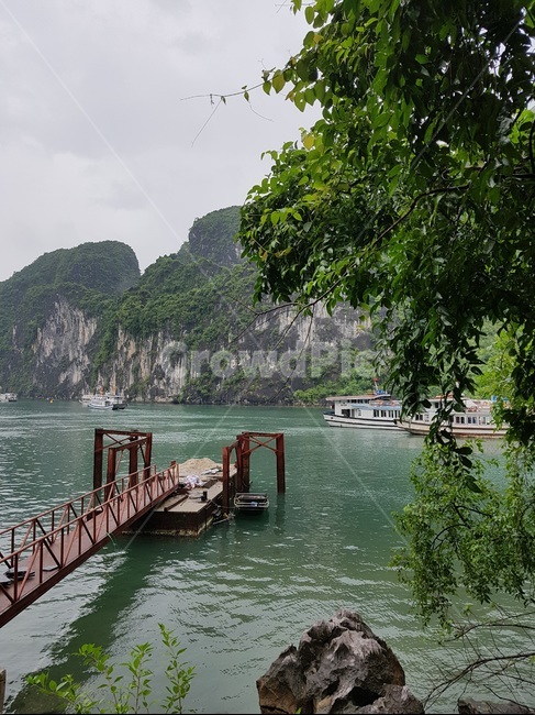 섬,다리,나무다리,해변,바닷가,바다,배,자연,풍경,nature,landscape,해외,외국,세계,foreign,oversea,world,세계자연풍경,해외자연풍경,외국자연풍경,world nature landscape,water,물,waterfront,워터 프론트