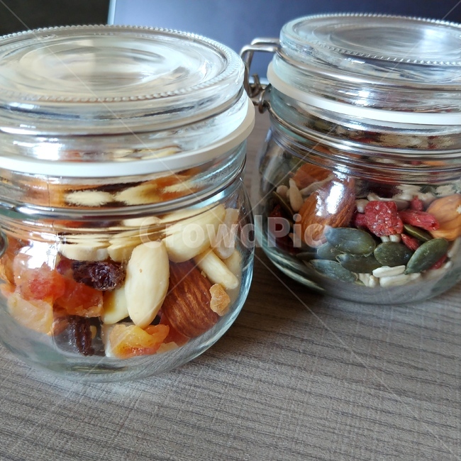 jar,항아리,견과류,말린과일,health,food,nuts
