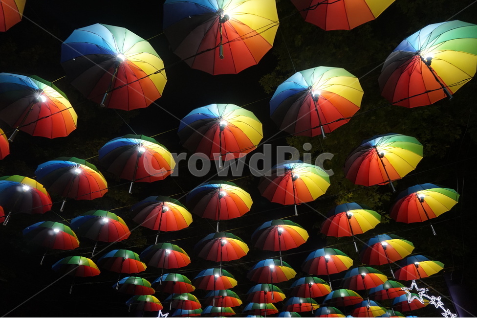이월드,우산조형물,우산,조형물,놀이공원,패턴,야경,색깔,색상,색채,색감,color sense,color sensitivity,feeling of color,사물,물건,오브젝트,thing,object,matter