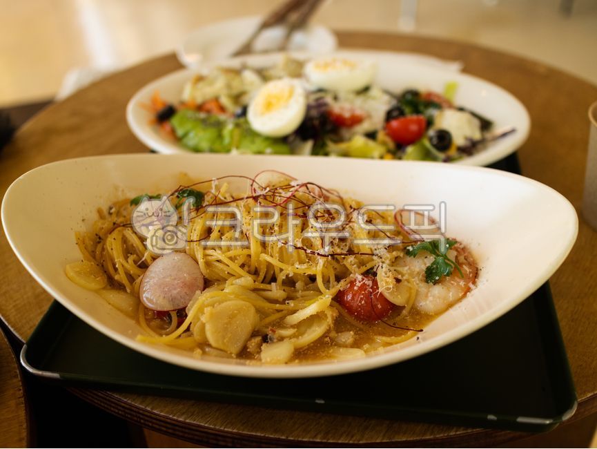 파스타,스파게티,브런치,샐러드,카페,면요리,이탈리안,cafeteria,restaurant,meal,요리