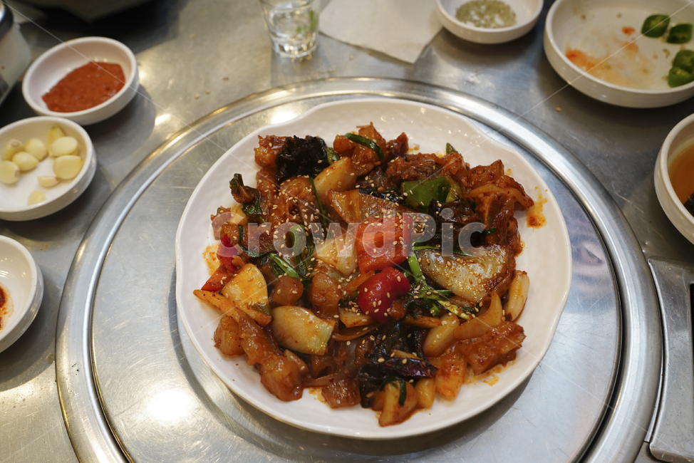 음식,볶음,스지볶음,육류,야채,육식,요리,술안주,먹거리,food,접시,식사,먹방,한식,음식,식재료,요리,food,cook,meal,dishes,food reserves,육류,고기,meat,한식,한국음식,한국요리,korean food,korean dishes,korean meal,korean cook