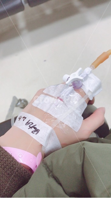 손,아픈손,링겔,병원,응급식,의료,의학,병원,medical,hospital,clinic