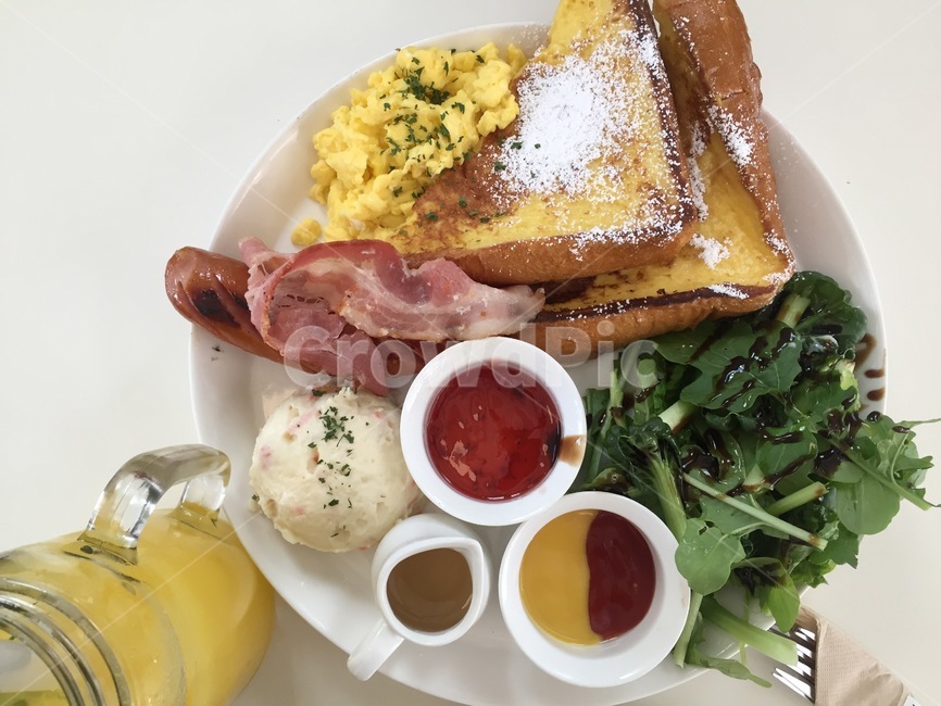 frenchtoast,프렌치토스트,계란,eggs,toast,brunch,food,breakfast,salad