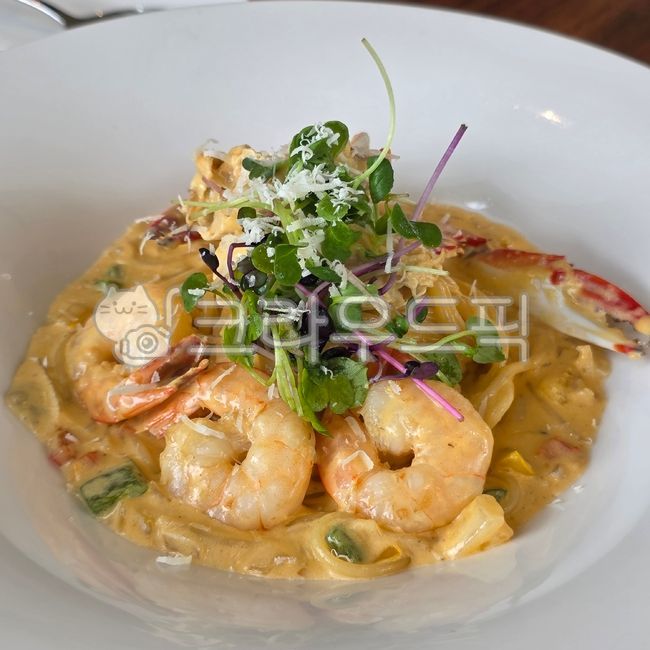 새우,꽃게,파스타,음식,플레이팅,양식,스파게티,해물,새싹채소