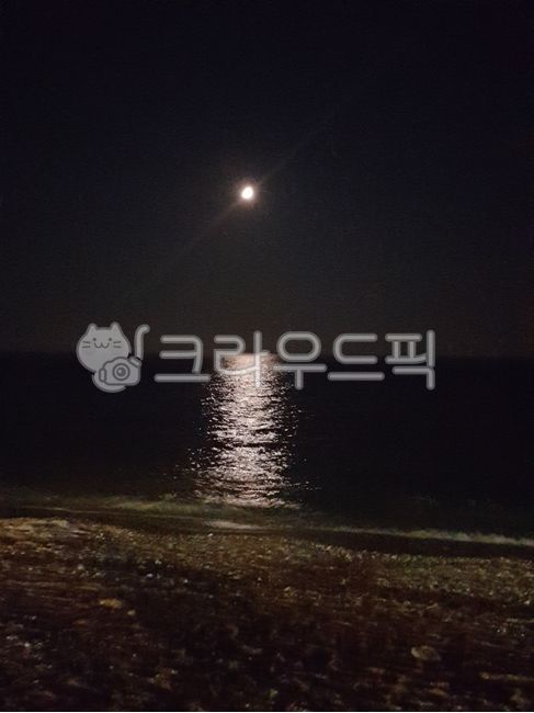밤바다,달,달그림자,자연,모래