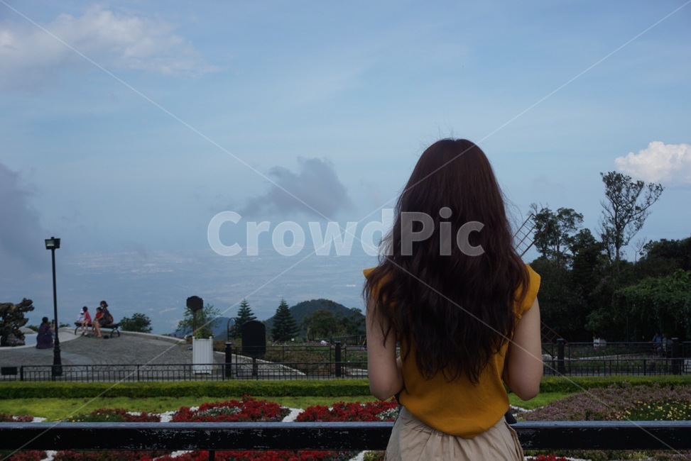 person,사람,human,인간,자연,하늘,구름,꽃,park,공원,산,맑음,여성,여자,woman,female,lady,여행,휴가,traveling,vacation,trip