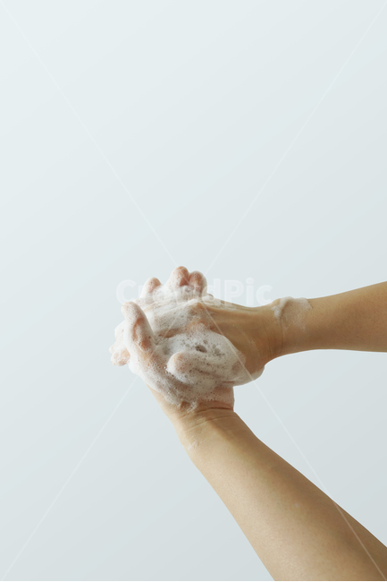 손,손소독,손씻기,공중보건,위생,비누거품,거품,비누,청결,누끼,보건,의료,헬스케어,건강,감염,핸드워시,손청결,hand,wash,bubble,human,health,medical,clean,washing,person,사람,사람,인물,인간,human,person,신체일부,몸,body