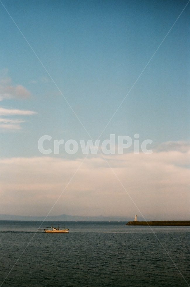 필름사진,일본,하늘,바다,구름,나가사키,자연,풍경,nature,landscape,등대,lighthouse,교통,교통수단,traffic,transportation,outdoors,옥외,land,땅