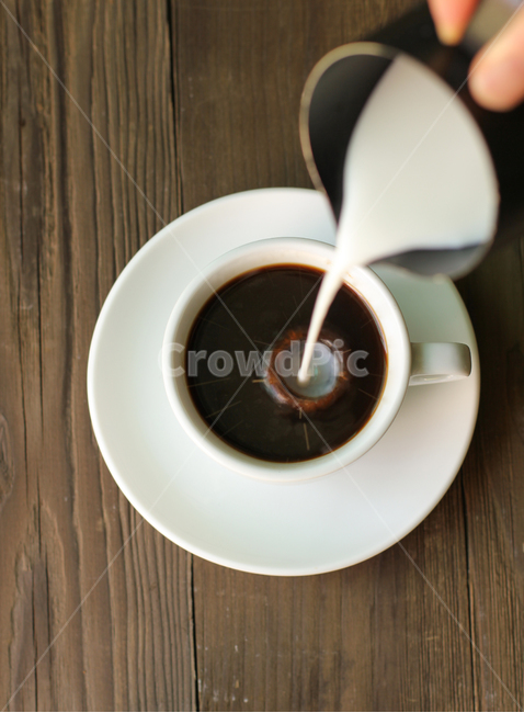 close up,black coffee,black,milk,menu,Barista,cafe,coffee,beverage,Americano,fresh,Caffeine,object