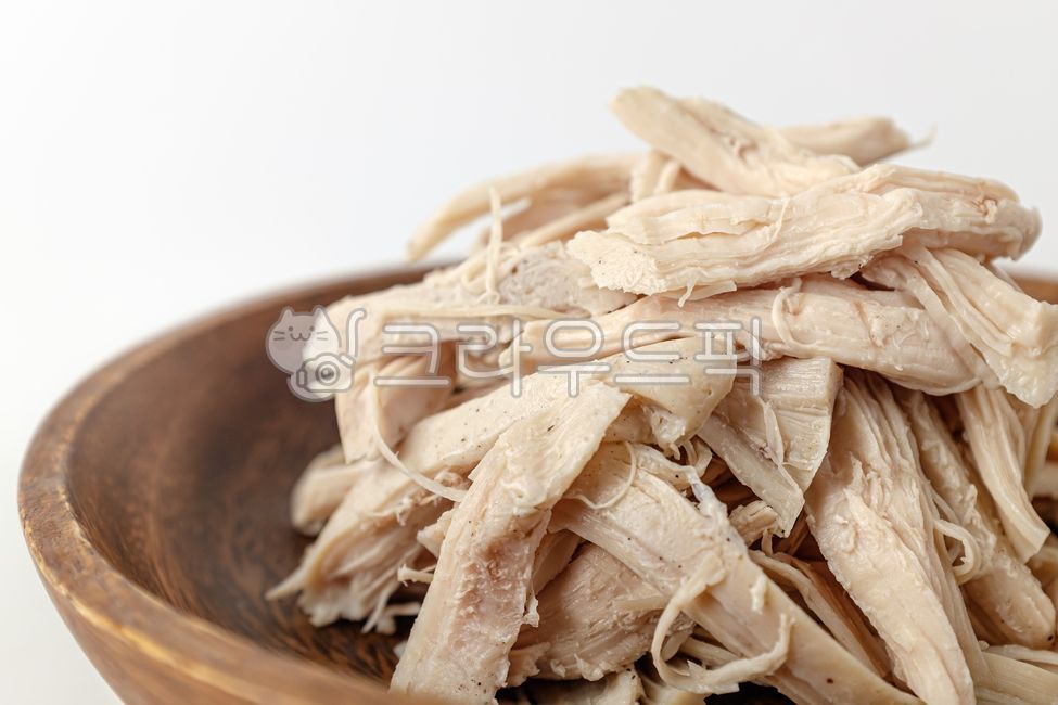 chicken breast,meat eating,close up,chicken,ingredient,brisket,food,meal,plain,protein,meat,lean meat,grocery,Food Ingredients,ingredients,diet,soft