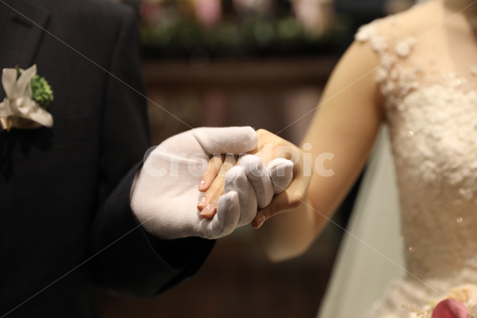 드레스,신부,웨딩,결혼식,신부입장,아버지,손,부케,결혼,혼례,웨딩,wedding,marriage,marry