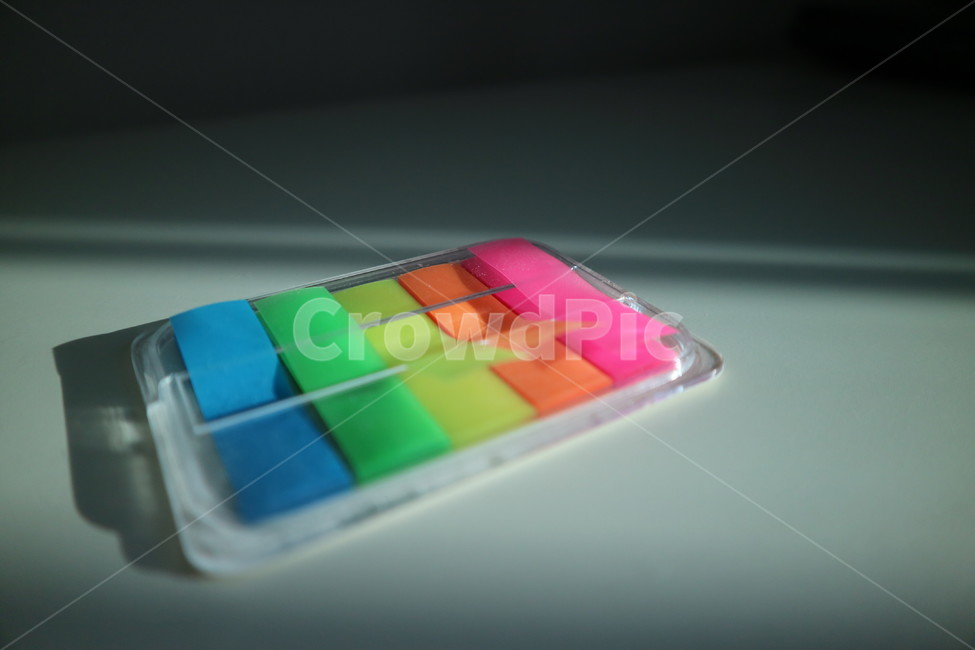 포스트잇,종이,메모지,메모,문구,도구,필기구,필기,사물,물건,오브젝트,thing,object,학용품,문구류,사무용폼,schoolsupplies,officesupplies,감성,emotional,학용품,문구류,사무용품,school supplies,stationery,office supplies
