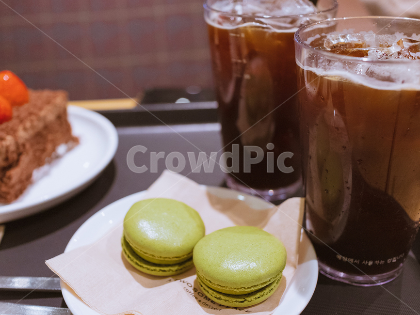 food,음식,dessert,디저트,sweets,마카롱,커피,coffee,아메리카노,음식,식재료,요리,food,cook,meal,dishes,food reserves,디저트,간식,후식,dessert,snack