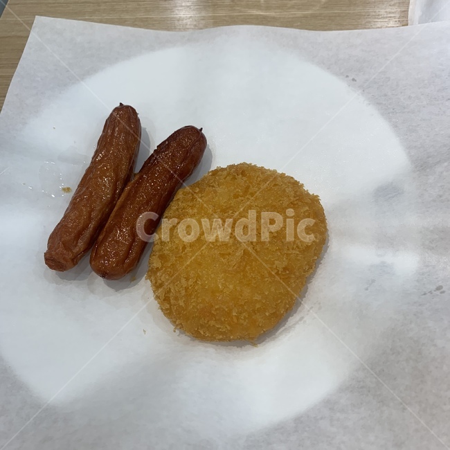고로케,소시지,sausage,croquette,dessert,음식,식재료,요리,food,cook,meal,dishes,food reserves