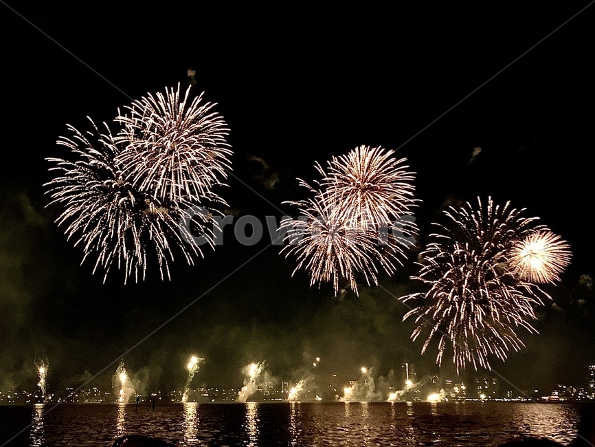 outdoors,불꽃놀이,fireworks,외국,불꽃,자연,야경,nightview,night,밤,야경,밤,풍경,nightscape,night,landscape