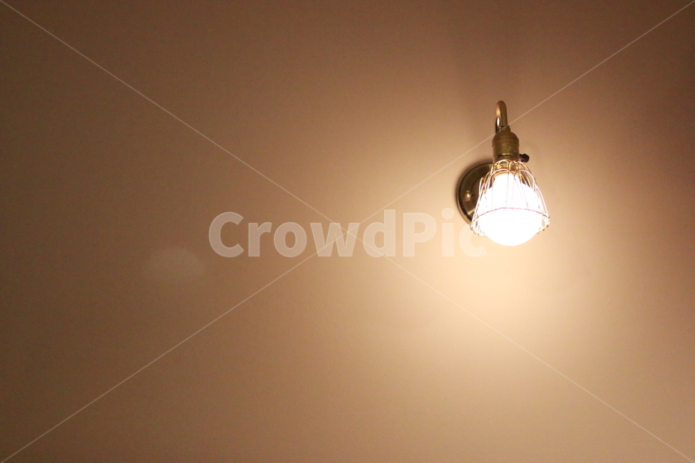 lightfixture,램프,빛,lamp,light,lightbulb,전구,전등