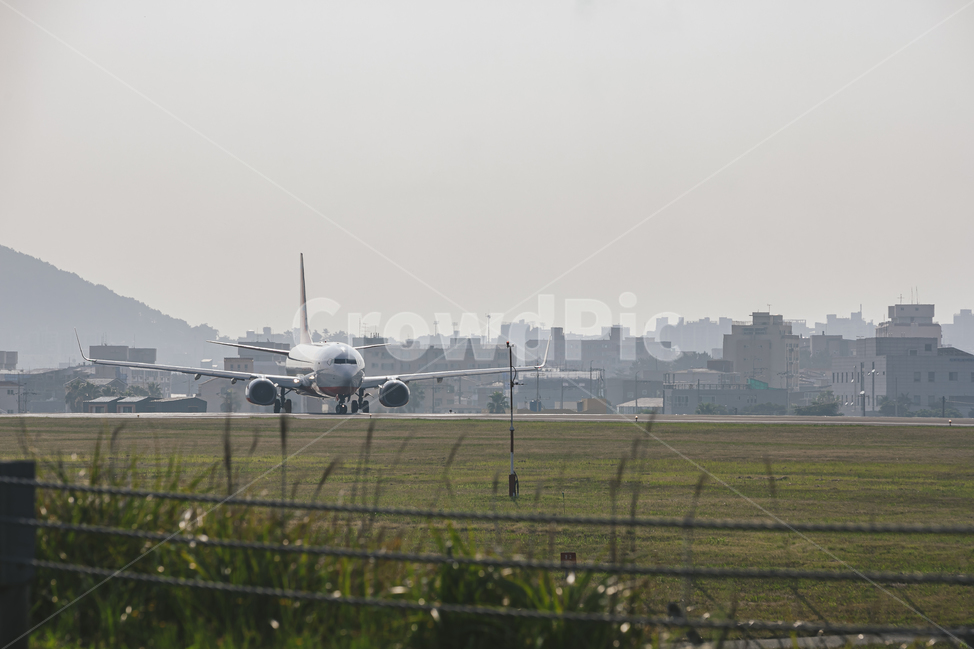 airport,공항,airfield,비행장,비행기,항공기,airplane,활주,교통,교통수단,traffic,transportation