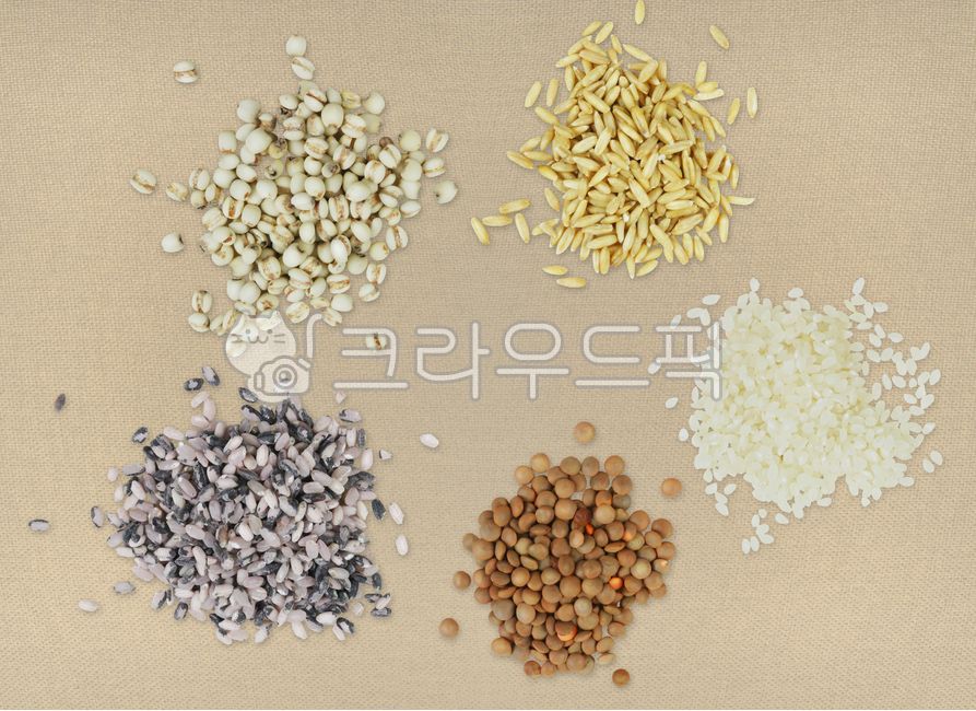 음식,요리,식재료,식료품,그래픽,배경,백그라운드,곡식,곡물,쌀,흑미,콩,율무,렌틸콩,현미,food,ingredient,cooking,grocery,graphic,background,grains,rice,bean,barley,radish,lentil,brown