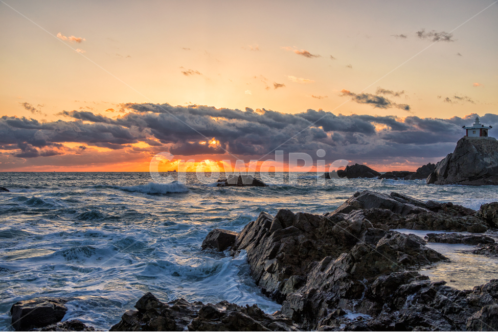 빛내림,일출,여명,바다일출,장노출,자연,해,빛올림,자연,풍경,nature,landscape,한국자연풍경,한국자연경관,korea nature landscape,promontory,곶,outdoors,옥외
