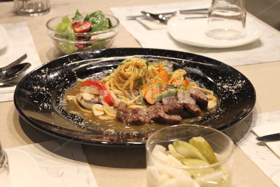 스테이크파스타,파스타,스테이크,음식점,레스토랑,맛집,국수,면,요리,고기,steak,pasta,steakpasta,restaurant,음식,식재료,요리,food,cook,meal,dishes,food reserves,양식,서양음식,서양요리,western food,western dishes,western meal,western cook
