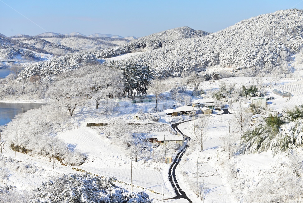 임실,국사봉,국사봉설경,설경,겨울,계절,mountain,산,mountainrange,산맥,ice,빙,outdoors,옥외,nature,자연,옥정호,겨울,계절,winter,season,자연,풍경,nature,landscape,한국자연풍경,한국자연경관,korea nature landscape