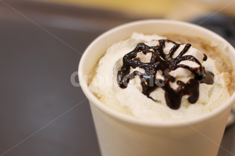 커피,카페모카,coffee,cafemocha,생크림,초코시럽,커피,카페,coffee,cafe