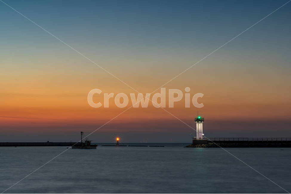 자연,풍경,일몰,석양,바다,장노출,등대,배,야경,nature,landscpae,sunset,sea,longexposure,nightscape,lighthouse,자연,풍경,nature,landscape,등대,lighthouse,architecture,건축물,tower,탑,building,건물