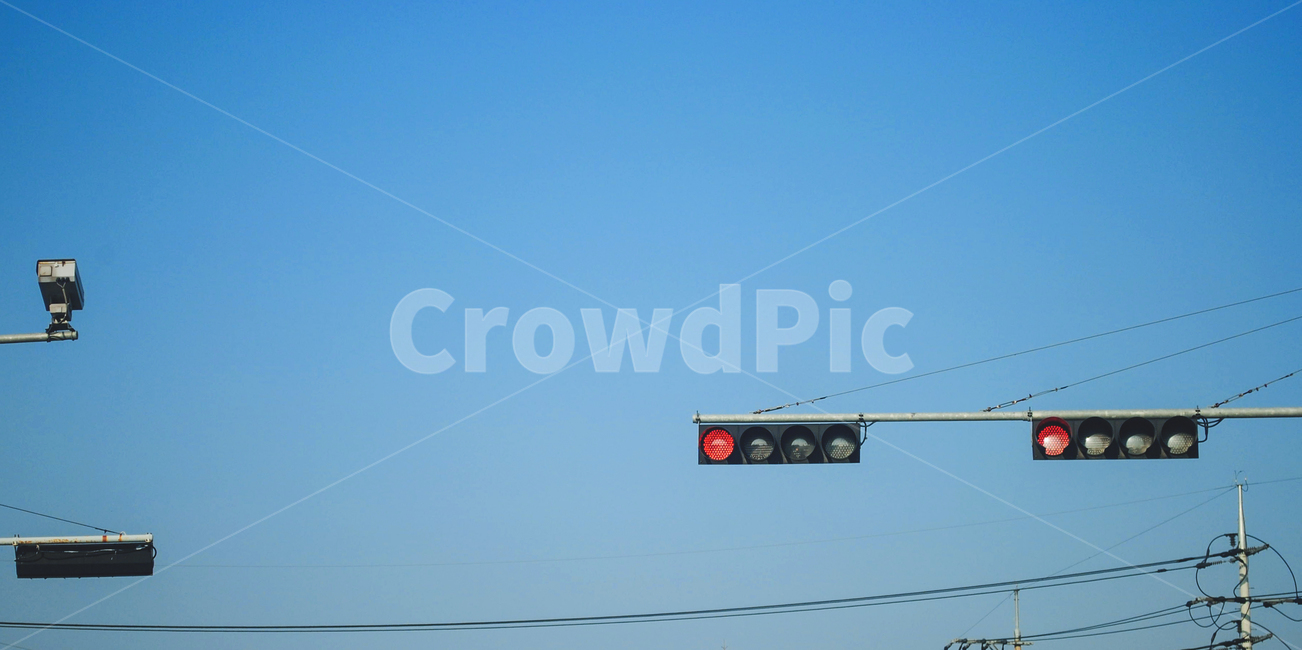 sky,blue sky,Red,surveillance camera,wire,refreshing,weather,telephone pole,warning,Traffic Light,signal,traffic