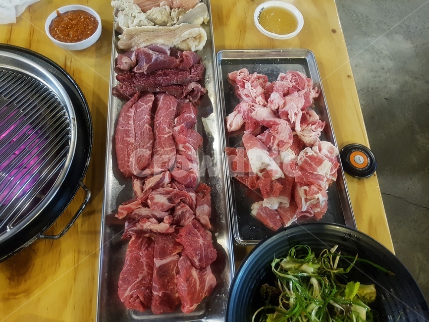 고기,저녁식사,부페,소고기,구워먹는음식,음식,식재료,요리,food,cook,meal,dishes,food reserves,육류,고기,meat