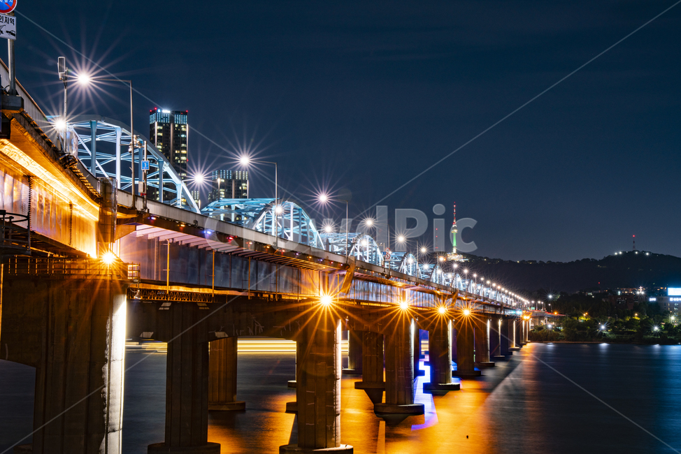 한강,야경,동작대교,한강야경,가을,야경,밤,풍경,nightscape,night,landscape,도시,city,한국도시풍경,한국도시경관,korea cityscape,water,물,waterfront,워터 프론트,building,건물,bridge,다리,dock,독,port,포트,pier,교각