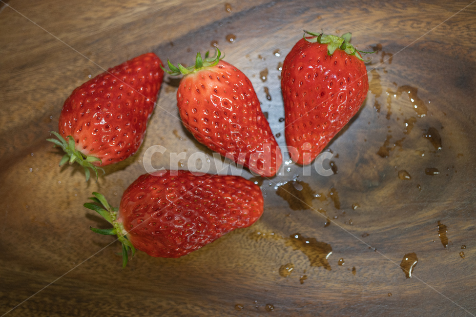 딸기,씨,빨강,나무,도마,음식,strawberry,과일,fruit,food