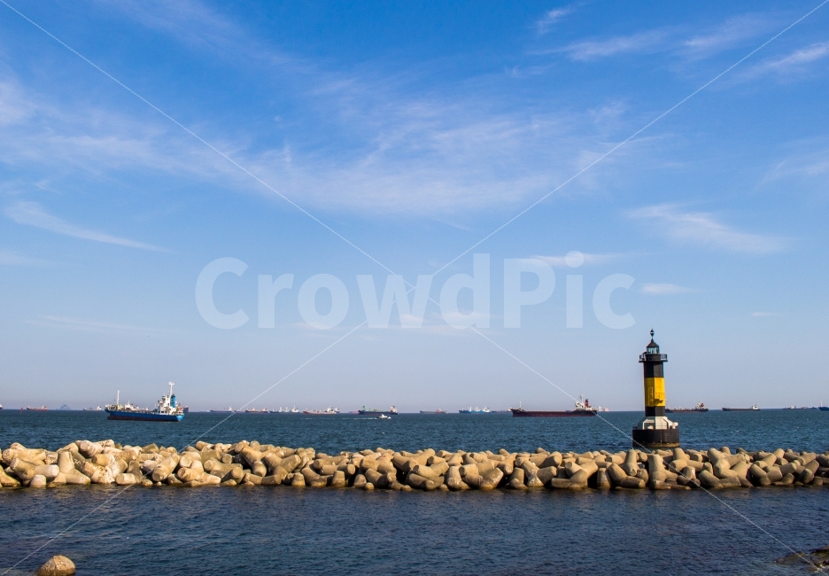 하늘,바다,구름,감성사진,자연풍경,등대,방파제,부산바다,부산,감성,파도,배,수평선,여름,가을,송정,송정해수욕장,풍경,자연,풍경,nature,landscape,한국자연풍경,한국자연경관,korea nature landscape,등대,lighthouse,교통,교통수단,traffic,transportation,building,건물,architecture,건축물,tower,탑,vehicle,차량,boat,보트