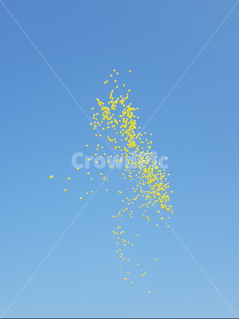 sky,balloon,하늘,풍선,yellowballoon,노란풍선,azuresky,푸른하늘
