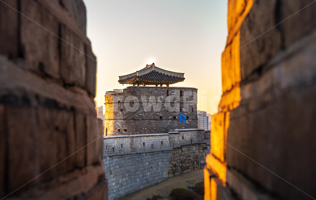 building,architecture,건축물,건물,수원,화성,수원화성,한국,korea,성벽,한옥,노을,성곽,조선,sunset