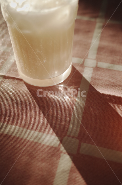 빛,light,그림자,shadow,cup,컵,drink,음료