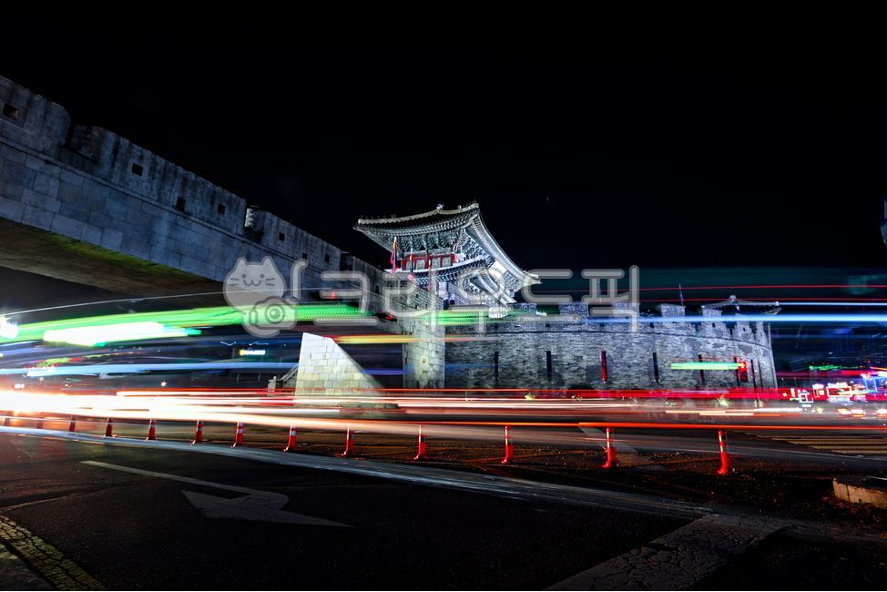 수원화성,수원,야경,장노출,장안문,수원야경,문,궤적,세계문화유산