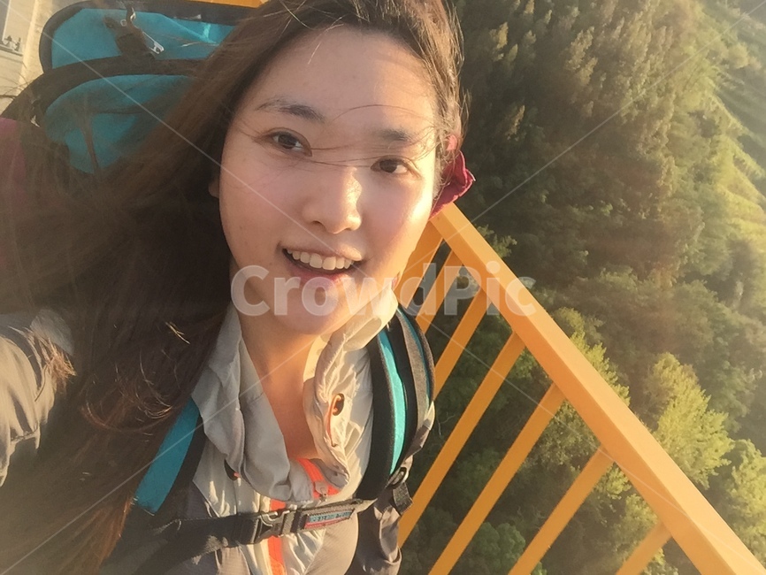resende,등산,포르투갈여행,유럽여행,순례자,사람,인물,인간,human,person,얼굴표정,facial expression,face,여성,여자,woman,female,lady,감정표현,기분,feeling,emotion