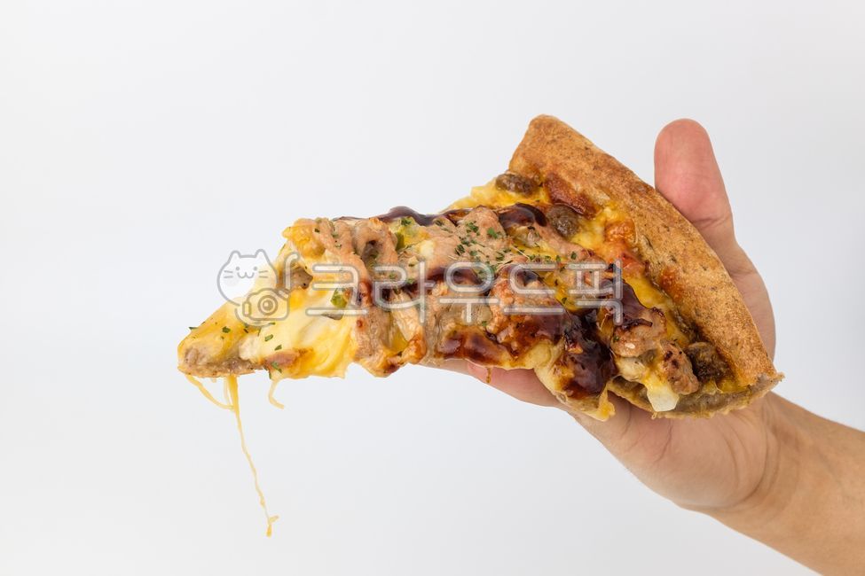 피자,불고기,불고기피자,빵,도우,치즈,고기,야채,채소,음식,식사,식품,재료,식재료,음식재료,소스,양념,파프리카,달콤한,짠,부드러운,음식,식재료,요리,food,cook,meal,dishes,food reserves