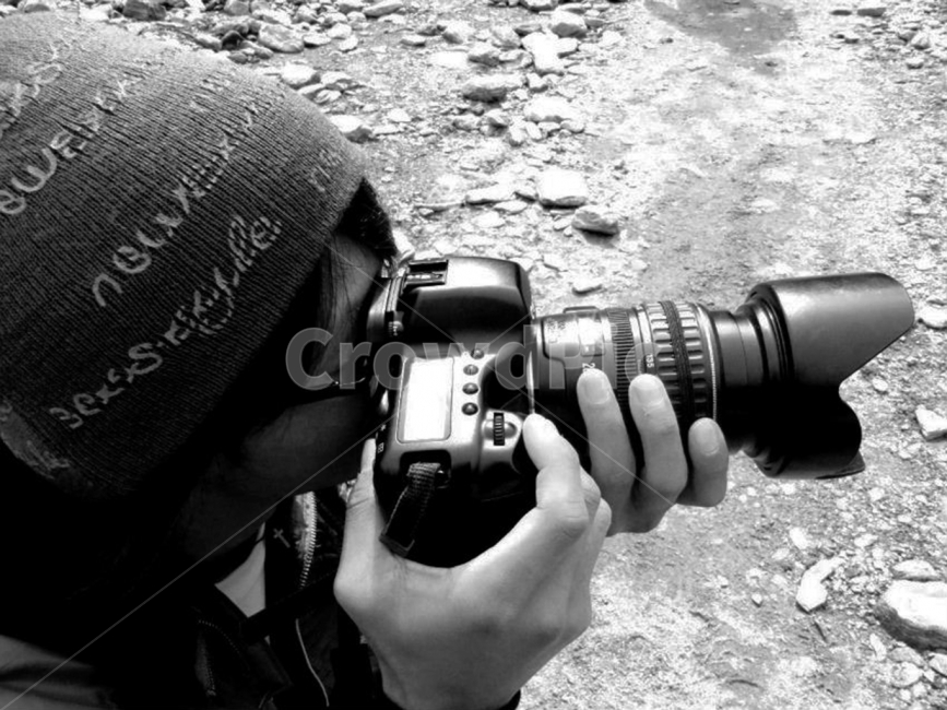 사람,남자,사진가,사진작가,사진기,man,person,mountain,photoartist,photographer,산,전문적인,camera,photo,professional,배경,배경사진,평화로운,분위기,차분한,차분함,평화로움,scene,view,ambience,atmosphere,calm,peaceful,tranquil,still,background,흑백사진,사람,인물,인간,human,person,사진작가,포토그래퍼,photographer,흑백,모노톤,monochrome,black and white