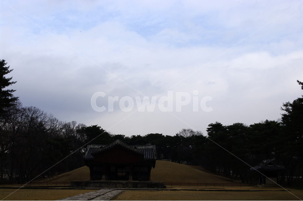 왕릉,풍경,한국,세계문화유산,전각,하늘,전통,릉,한국전통,한국문화,korean traditional,korean culture,랜드마크,landmark,tourist attraction,한국랜드마크,한국관광지,한국명소,korea landmark,korea tourist attraction
