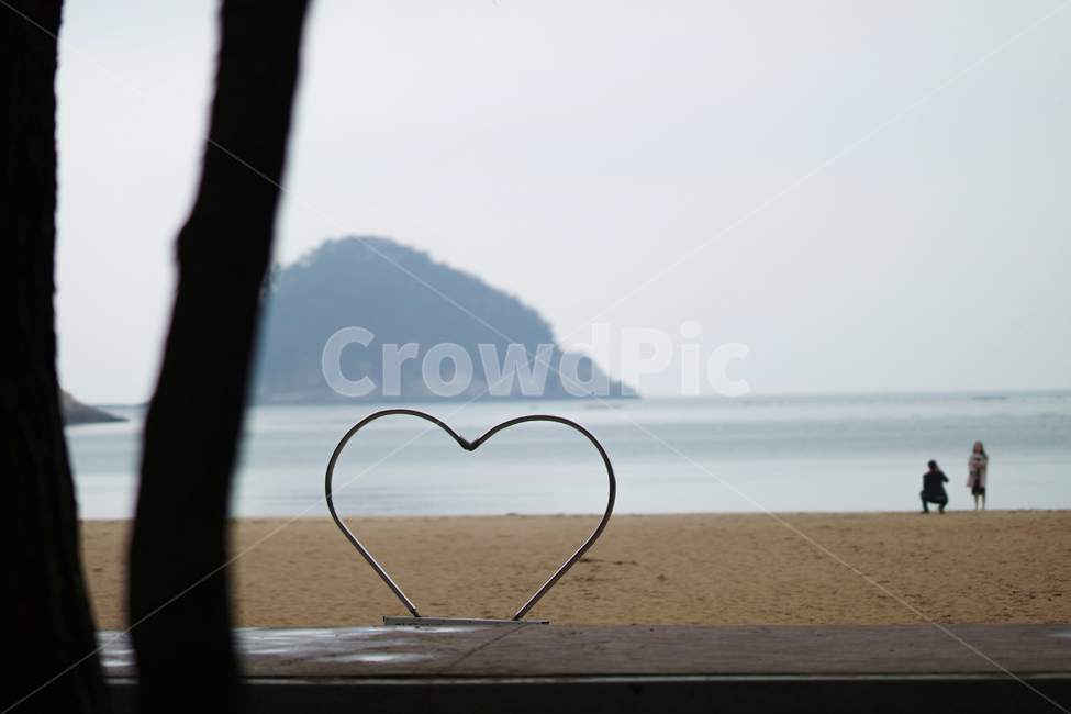 남해,상주은모래해변,바다,커플,연인,하트,사진찍는연인,감정표현,기분,feeling,emotion