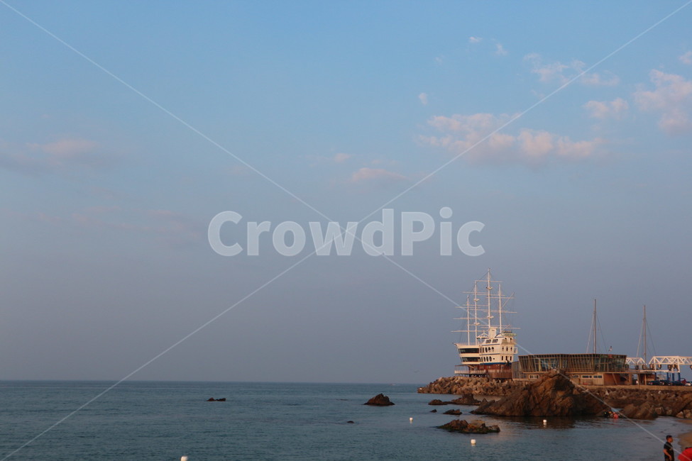 바닷가,노을,부두,잔잔한파도,해변,beach,seashore,dock