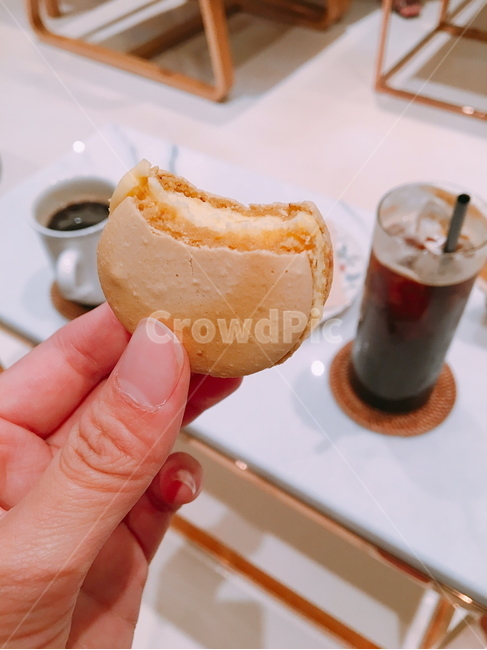 간식,마카롱,음료,커피,카페