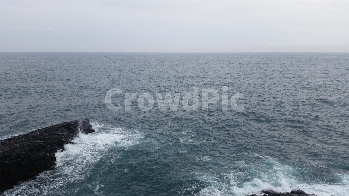 주상절리,제주도,파도,바다,바위,jusangjeollicliff,jejudo,jeju,wave,breaker,sea,ocean,rock,boulder