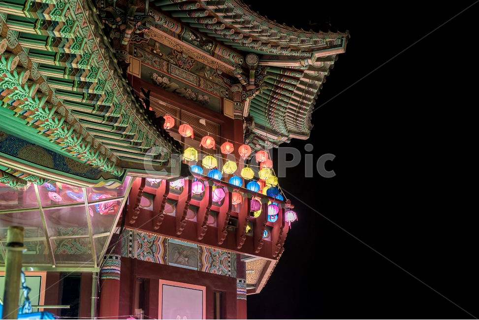 야경,연등,사찰,부처님오신날,불교,풍경,삼광사,야경,밤,풍경,nightscape,night,landscape,한국전통,한국문화,korean traditional,korean culture,종교,신앙,religion,belief,faith,축제,행사,festival,carnival,event,기념일,축하,anniversary,congratulation,celebrate,celebration,건축물,건물외관,exterior,building,structure,architecture,construction,건물,pagoda,탑,shrine,신사,worship,예배