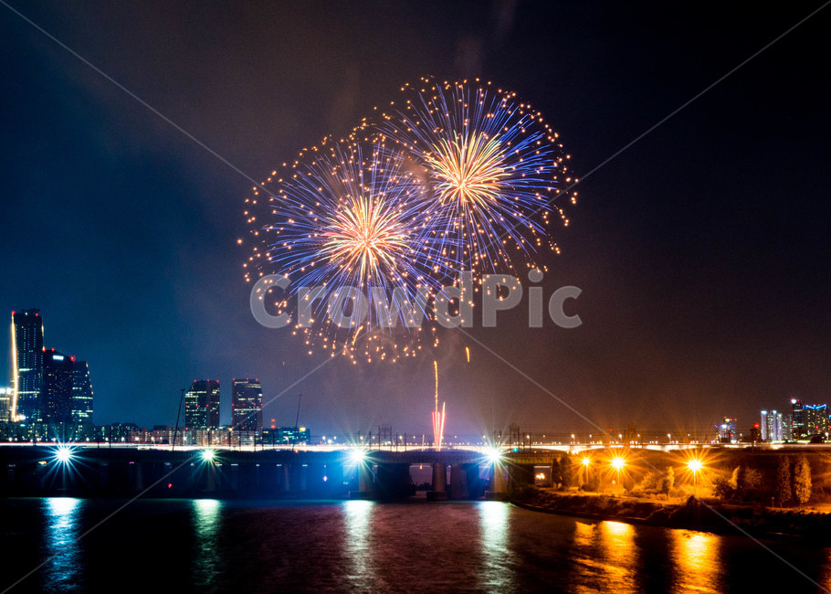 불꽃쑈,폭죽,한화,한강,불꽃,서울불꽃쑈,야경,밤,풍경,nightscape,night,landscape,축제,행사,festival,carnival,event,nature,자연,outdoors,옥외