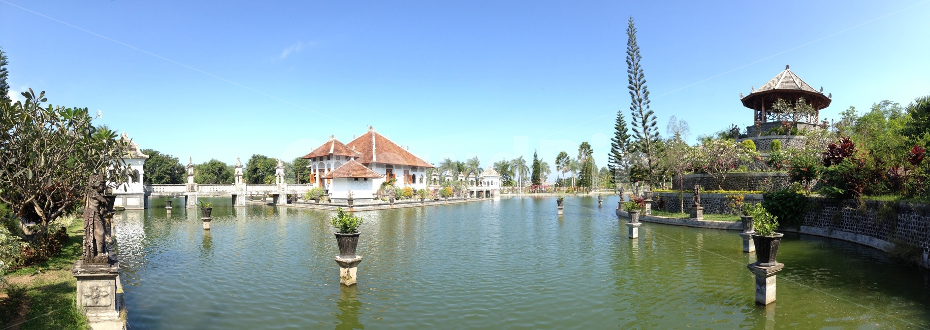 palace,ancientarchitecture,redhouse,Bali,ancient architecture,red tile,water palace,water,Karang Asem,building,red house,Karangasem,bridge,Indonesia