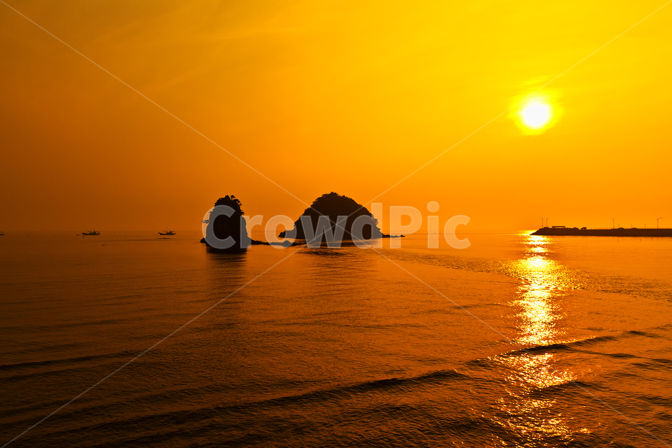 sunlight,햇빛,nature,자연,outdoors,옥외,dusk,황혼,redsky,붉은하늘,dawn,새벽,sky,하늘,sunset,일몰,자연,풍경,nature,landscape,red sky,붉은 하늘