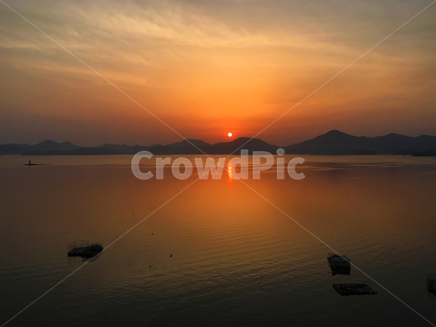 일몰,남해,해넘이,노을,마무리,sunset,wrapup,bye,redsea,sunsetbeach,redsky,붉은노을,붉은하늘