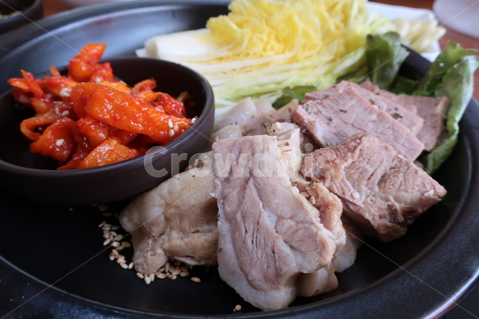 food,음식,dish,요리,meal,식사,런치,보쌈정식,한국요리,보쌈,음식,식재료,요리,food,cook,meal,dishes,food reserves,육류,고기,meat
